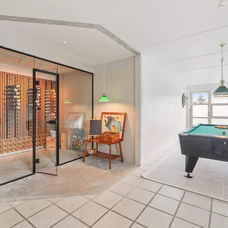 4 Star In Holiday home