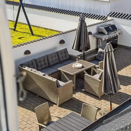 4 Star In Holiday home